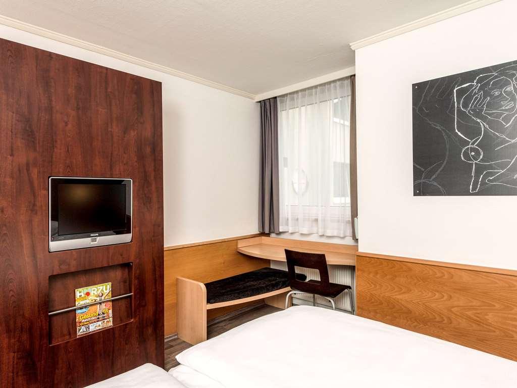 Ibis Leipzig Nord-Ost Hotel Taucha Room photo
